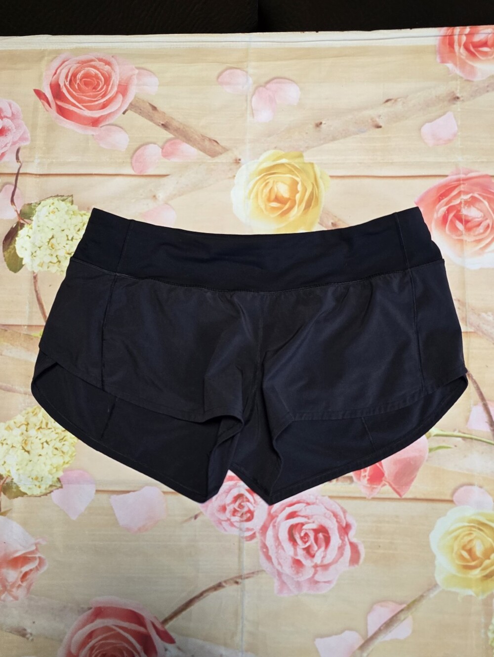 Lululemon Speed Up Shorts